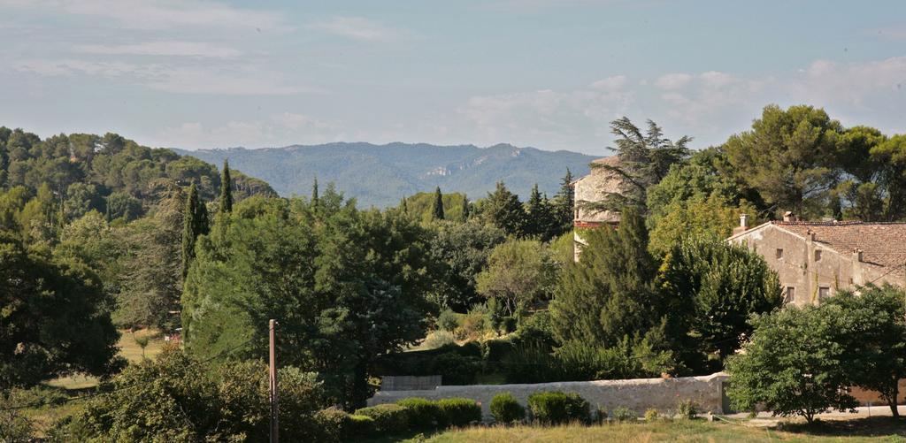Ancienne Maison Des Gardes Lourmarin Exterior photo